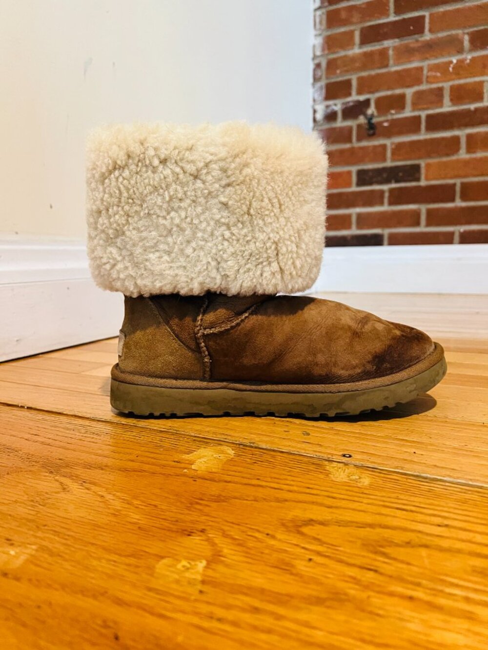 Women’s Ugg Classic Tall II Sheepskin Pull-On Boots SIze 9 - Picture 7 of 16